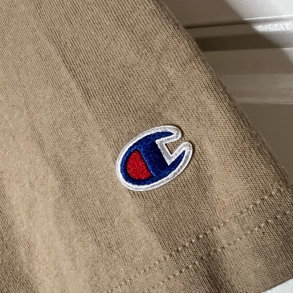 Short sleeve, tan, Champion shirt, women’s extra small. - Picture 4 of 7